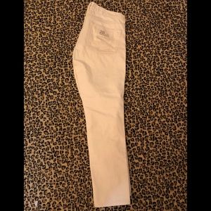BNWT Ivory J Crew toothpick ankle jeans size 28